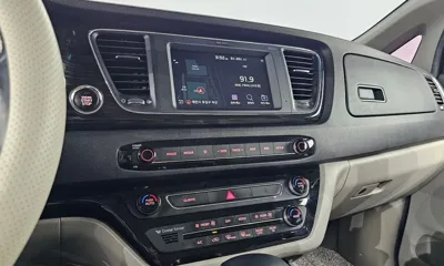 Kia Canival 2019, 119758 км, за 10083.28 USD - фото 12