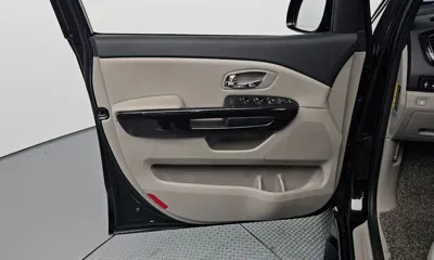 Kia Canival 2019, 119758 км, за 10083.28 USD - фото 24