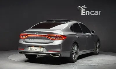 Hyundai Grandeur 2017, 115036 км, за 8664.5 USD