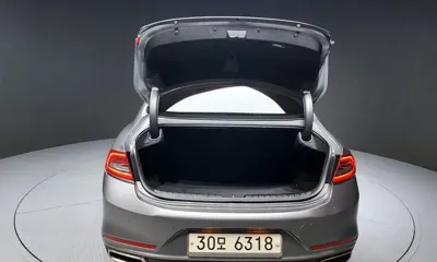 Hyundai Grandeur 2017, 115036 км, за 8664.5 USD - фото 20