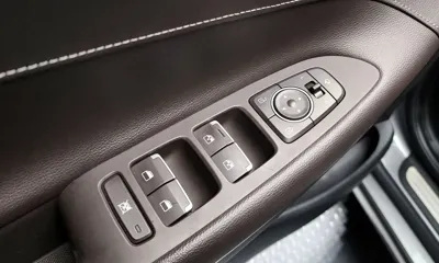 Hyundai Grandeur 2017, 115036 км, за 8664.5 USD - фото 29