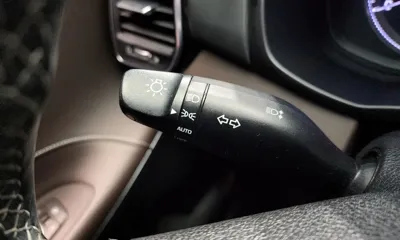Hyundai Grandeur 2017, 115036 км, за 8664.5 USD - фото 30