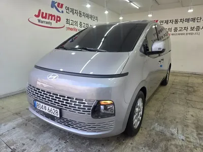 Hyundai Staria · 2025 год