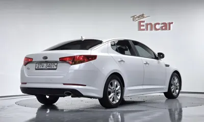 Kia K5 2012, 168884 км, за 2953.92 USD