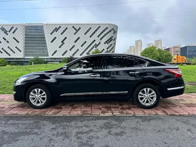 Nissan Teana 2016, 103000 км, за 5282.62 USD