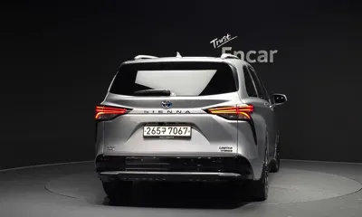 Toyota Sienna 2021, 79427 км, за 29210.98 USD