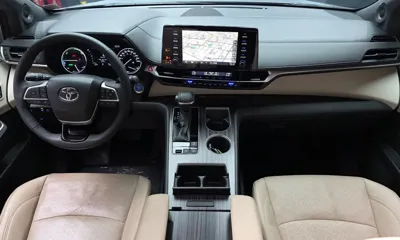 Toyota Sienna 2021, 79427 км, за 29210.98 USD - фото 7