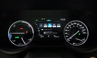 Toyota Sienna 2021, 79427 км, за 29210.98 USD - фото 8