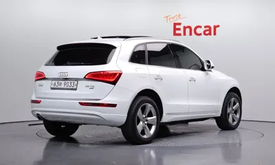 Audi Q5 2015, 127047 км, за 6892.48 USD