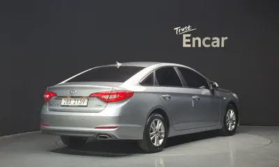 Hyundai Sonata 2015, 44331 км, за 5430.46 USD