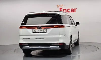 Kia Canival 2021, 157843 км, за 15165.55 USD