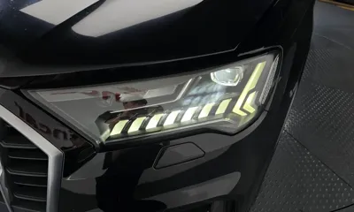 Audi Q7 2023, 45467 км, за 38158.48 USD - фото 22