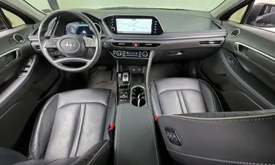 Hyundai Sonata 2023, 60379 км, за 16451.93 USD - фото 7
