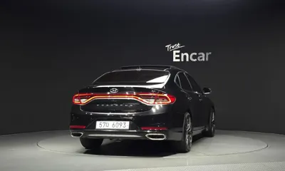 Hyundai Grandeur 2017, 175373 км, за 7410.78 USD