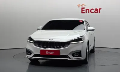 Kia K7 2018, 92027 км, за 8533.54 USD