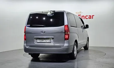 Hyundai Starex 2017, 41767 км, за 8013.66 USD