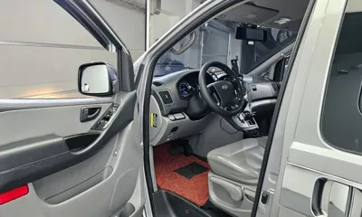 Hyundai Starex 2017, 41767 км, за 8013.66 USD - фото 10