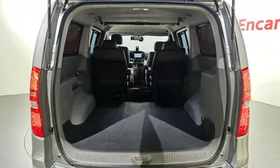 Hyundai Starex 2017, 41767 км, за 8013.66 USD - фото 20