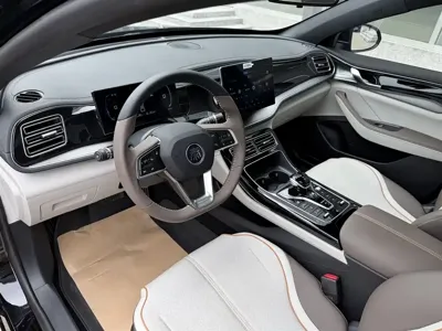 BYD Qin Plus 2024, 5000 км, за 8824.04 USD - фото 11