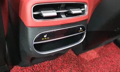 Genesis GV70 2021, 46155 км, за 25287.65 USD - фото 31