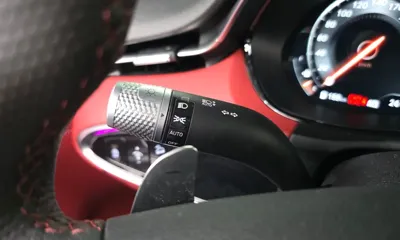Genesis GV70 2021, 46155 км, за 25287.65 USD - фото 36
