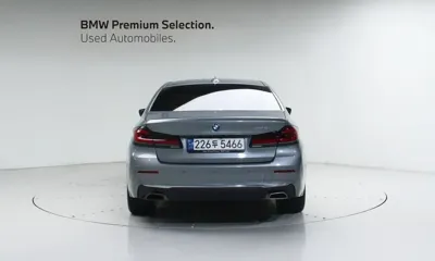 BMW 5-Series 2023, 52167 км, за 24944.2 USD