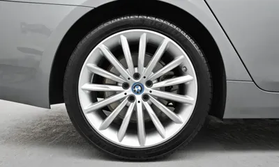BMW 5-Series 2023, 52167 км, за 24944.2 USD