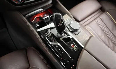 BMW 5-Series 2023, 52167 км, за 24944.2 USD - фото 9