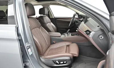 BMW 5-Series 2023, 52167 км, за 24944.2 USD - фото 10