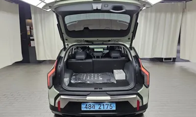Kia EV3 2025, 18385 км, за 25075.49 USD - фото 16