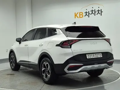 Kia Sportage 2022, 126099 км, за 10921.14 USD