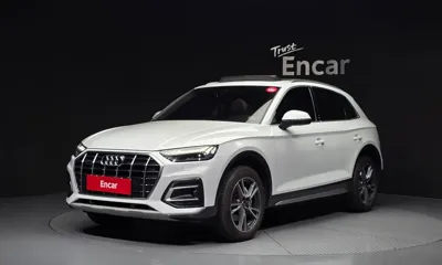 Audi Q5 · 2022 год