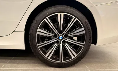 BMW 3-Series 2025, 6471 км, за 27241.7 USD