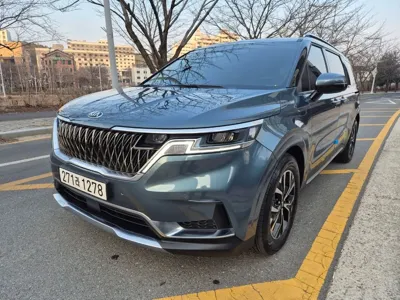 Kia Canival · 2021 год