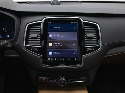 Volvo XC90 2025, 5947 км, за 49888.41 USD - фото 13