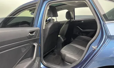 Volkswagen Jetta 2021, 40162 км, за 10246.97 USD - фото 17