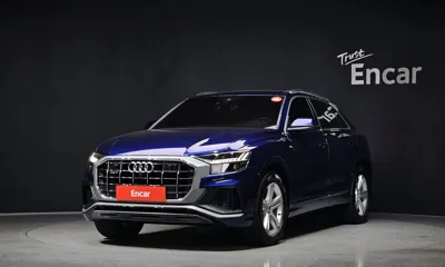 Audi Q8 · 2021 год