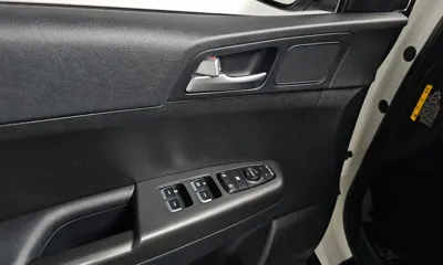Kia Sportage 2017, 43791 км, за 8923.86 USD - фото 29
