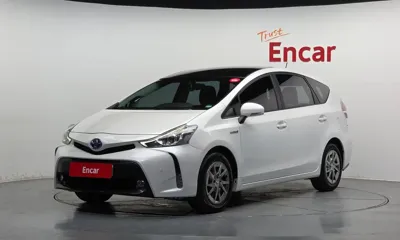 Toyota Prius · 2015 год