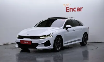 Kia K5 · 2020 год