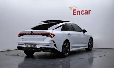 Kia K5 2020, 117403 км, за 12406.46 USD