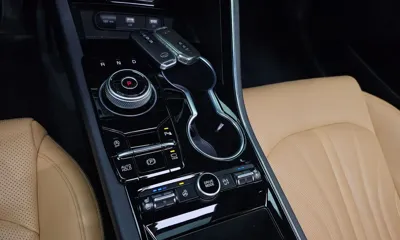Kia K5 2020, 117403 км, за 12406.46 USD - фото 9
