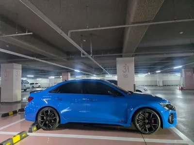 Audi RS3 2024, 2000 км, за 52196.89 USD