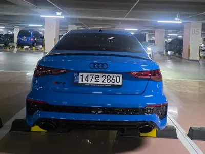 Audi RS3 2024, 2000 км, за 52196.89 USD