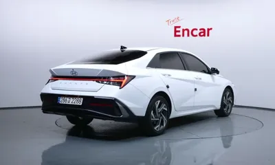 Hyundai Avante 2024, 44479 км, за 15570.04 USD