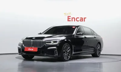 BMW 7-Series · 2021 год