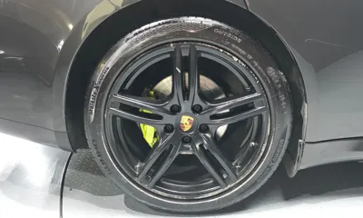 Porsche Panamera 2016, 110303 км, за 16901.77 USD