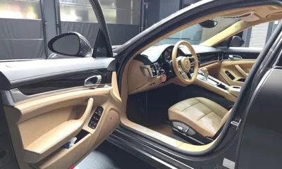 Porsche Panamera 2016, 110303 км, за 16825.23 USD - фото 10