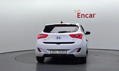 Hyundai i30 2015, 124651 км, за 3938.56 USD