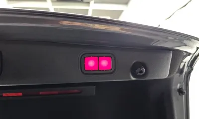 Mercedes-Benz E-Class 2019, 62757 км, за 19627.15 USD - фото 31